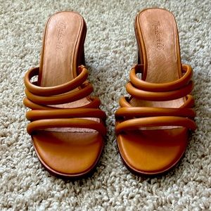 Madewell Tan Strap Slingback Block Sandals